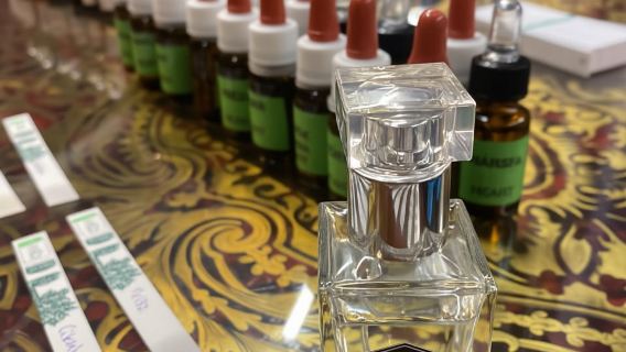 Perfume Creating Workshop in the city center