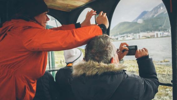 Ushuaia: Panoramic City Train Tour