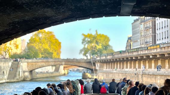 Paris: Seine-Kreuzfahrt & Crêpe-Verkostung in der Nähe des Eiffelturms