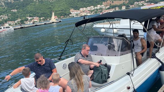 Desde Kotor: Perast y paseo en barco por la Dama de la Roca - 2 h