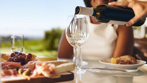 Naples/Salerno Port: Pompeii & Vesuvius - Lunch/Wine tasting