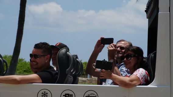 Miami Sightseeing Tour in a Convertible Bus