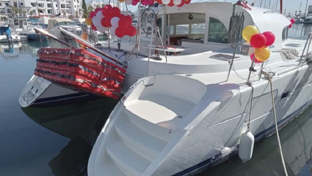 Tunisian Coastline by Catamaran - Half-Day Trip