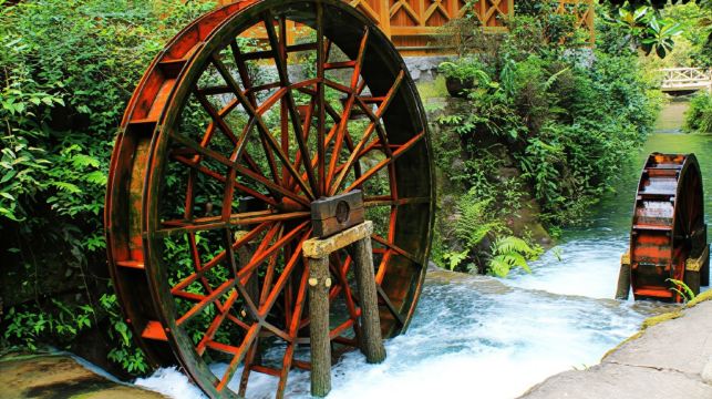张家界私人团一日游 宝峰湖 黄龙洞（洞天湖境，專屬暢遊）