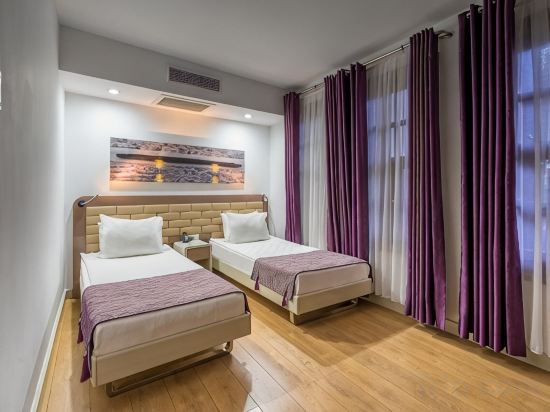 Puding Hotel Room Type - Standard Room