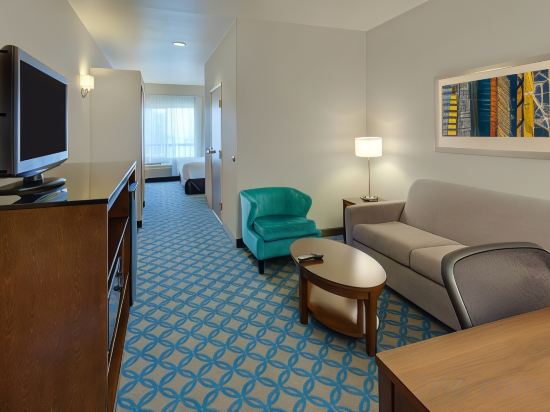 Fairfield Inn & Suites by Marriott San Francisco Airport - Tap to explore photos