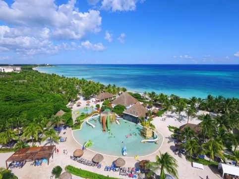 Grand Palladium Colonial Resort & Spa - All Inclusive