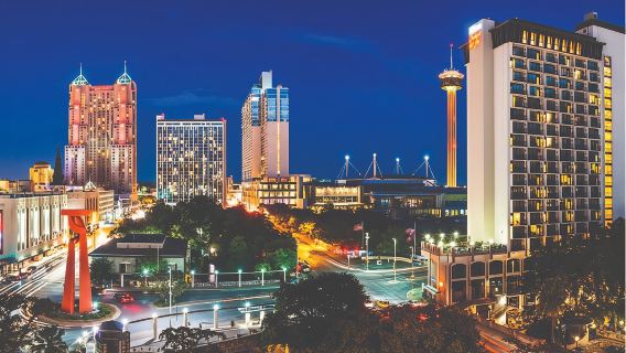 San Antonio Premium Night Driving Tour with Riverwalk Boat Cruise