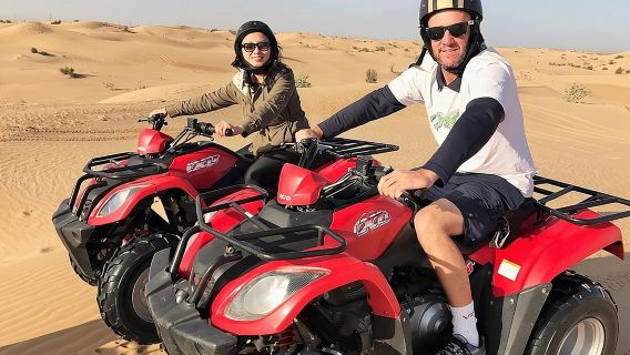 Trải nghiệm thú vị buổi sáng ở sa mạc: Vượt cồn cát, đi xe địa hình 30 phút và cưỡi lạc đà