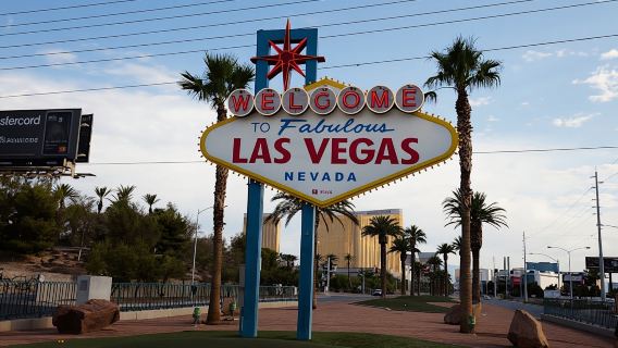 2-day Las Vegas tour from Los Angeles