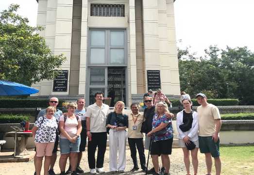 The killing field and Toul Sleng Genocide museum (S21) Tour