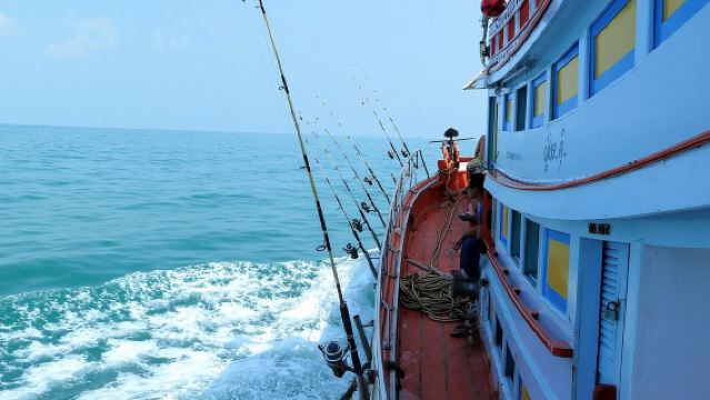 Mr. Tu Fishing Day Trip by Escort Boat from Koh Samui