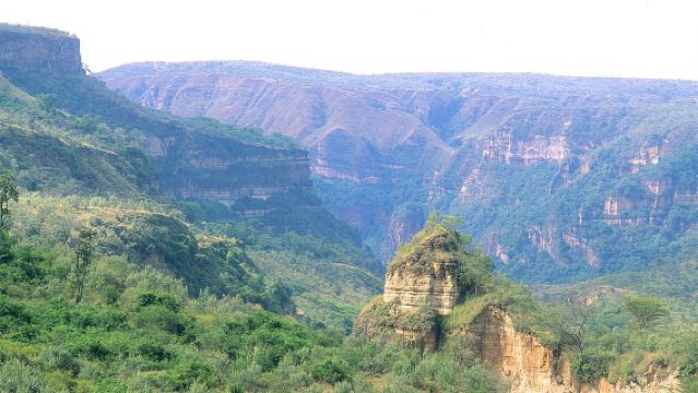 1 Hari perjalanan ke Hells Gate dan Danau Naivasha dari Nairobi