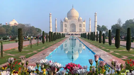 Private Tajmahal Day Tour From Mumbai ,Pune ,Chennai with flights