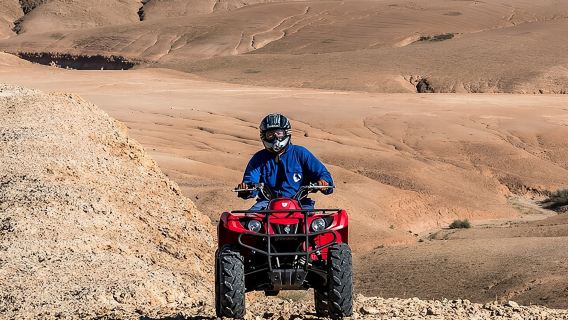 Marrakech: Agafay Desert ,Camel Ride & quad bike and Dinner show
