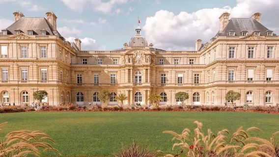 法國巴黎奧賽博物館+聖禮拜堂+盧森堡公園+巴黎聖母院一日遊