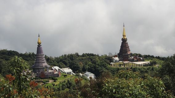 Chiang Mai: Parque Nacional Doi Inthanon de un día, almuerzo y entrada incl.