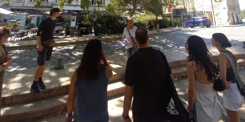 亞維儂:歷史與傳說步行導覽