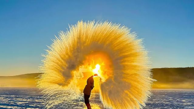 Berlepas dari Harbin|Lawatan Sehari Yabuli + Galeri Salji Sepuluh Li + Rumah Cendawan Desa Salji/Ski Sewaan Peribadi