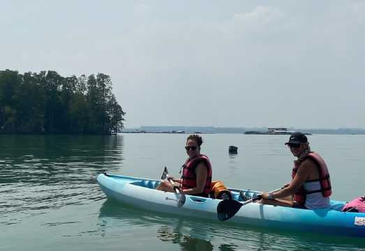 4.5-Hour Kayaking Experience at Singapore's Pulau Ketam (Departing from Pulau Ubin) Starting at 9:00 AM [46436]