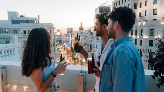 Tur Tapas & Anggur Madrid dengan Pemandangan Atap dan Pemandu Lokal