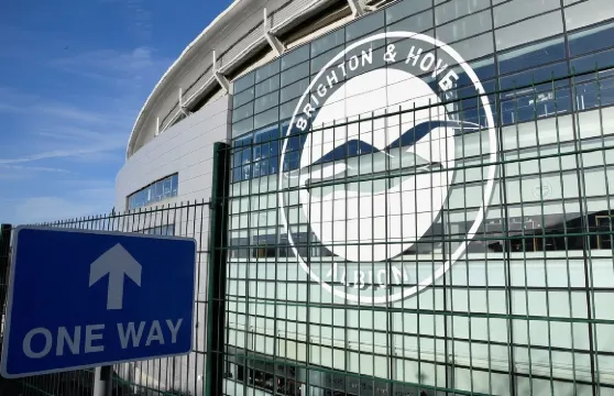 美國運通社區球場-英超-白禮頓主場不限人群【沉浸式體驗英超足球魅力/無需取票】