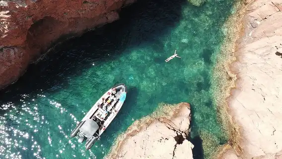 Departure from Saint-Raphaël - The creeks of Estérel