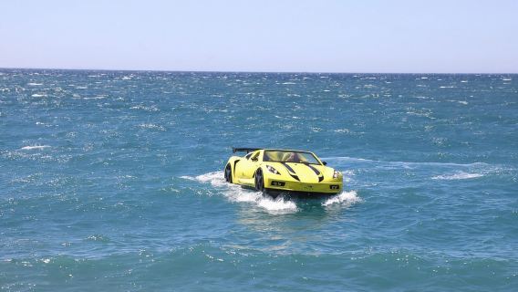 Saranda : balade en jet car sur la plage centrale