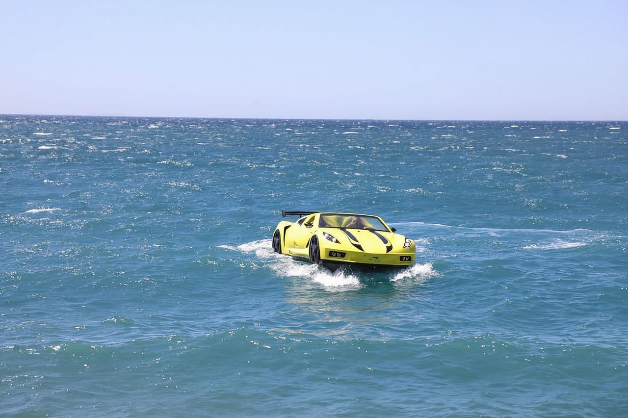 Saranda: Paseo en jet por la playa central