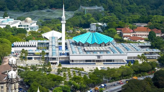 Kuala Lumpur: Batu Caves & Historic Buildings Tour
