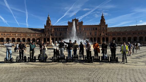 Siviglia: tour in Segway dei punti salienti della città con guida