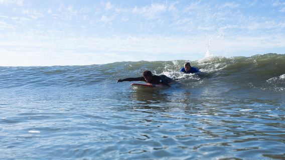 Santa Barbara : cours de surf privé pour débutants d'une heure et demie