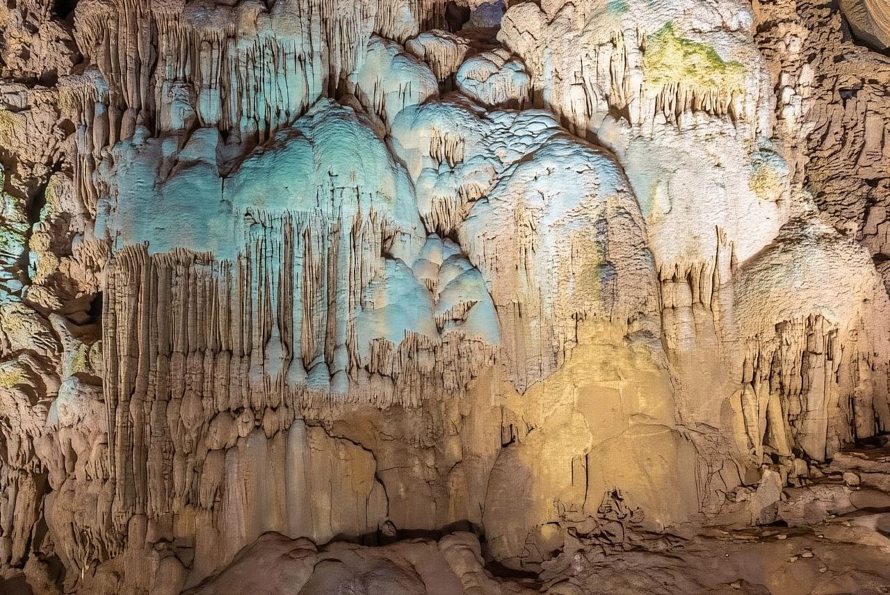 Río subterráneo - Exploración de la Cueva del Indio - Viñales - Servicio de coche privado con conductor en Cuba - No incluye entrada