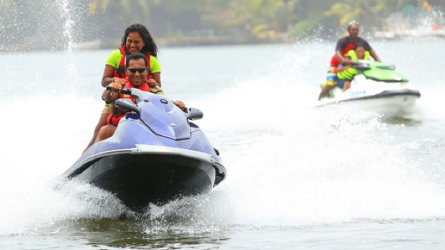 Wassermotorrad-Erlebnis in Bentota, Sri Lanka