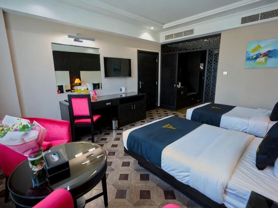 Arman Hotel Juffair Mall Room Type - Superior Twin Room