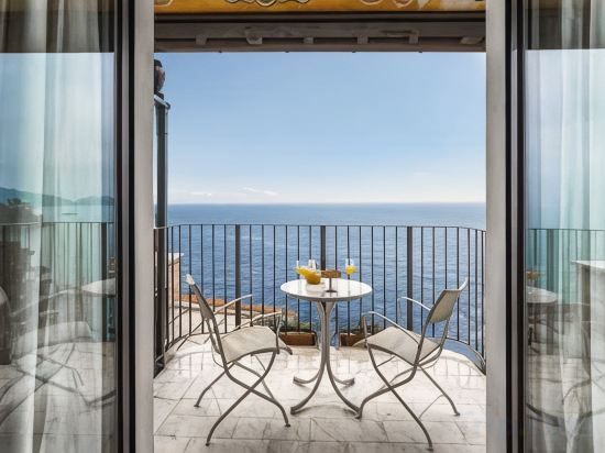 Excelsior Palace Portofino Coast Room Type - Deluxe Suite