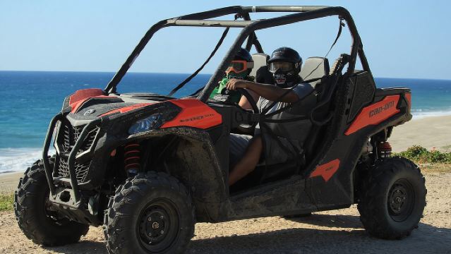 Recorrido en UTV por la playa y el desierto de Cabo Migrino y degustación de tequila