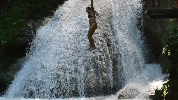 Private Tour From Runaway Bay to Ocho Rios, Blue Hole, Sightseeing and Shopping.