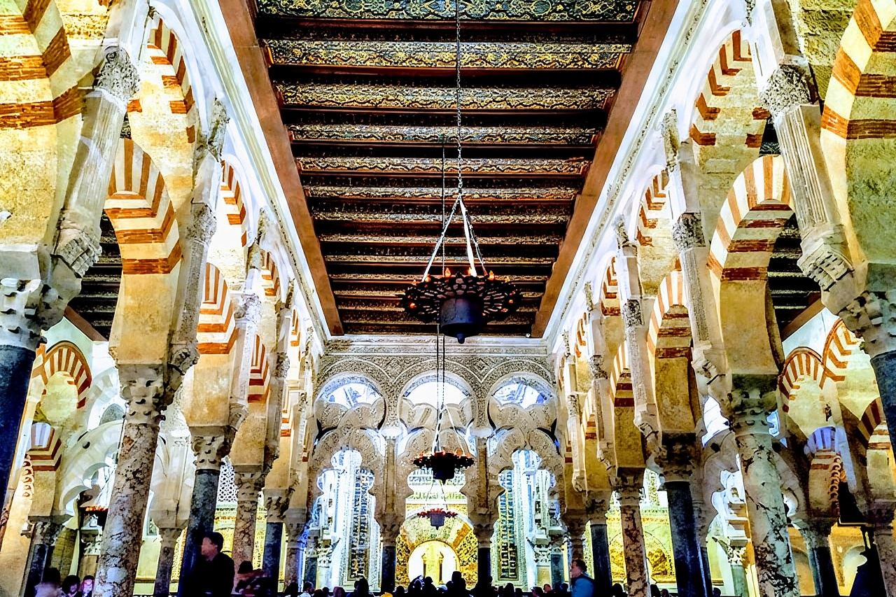 Guided Tour Jewish Quarter and Mosque-Cathedral of Córdoba with tickets