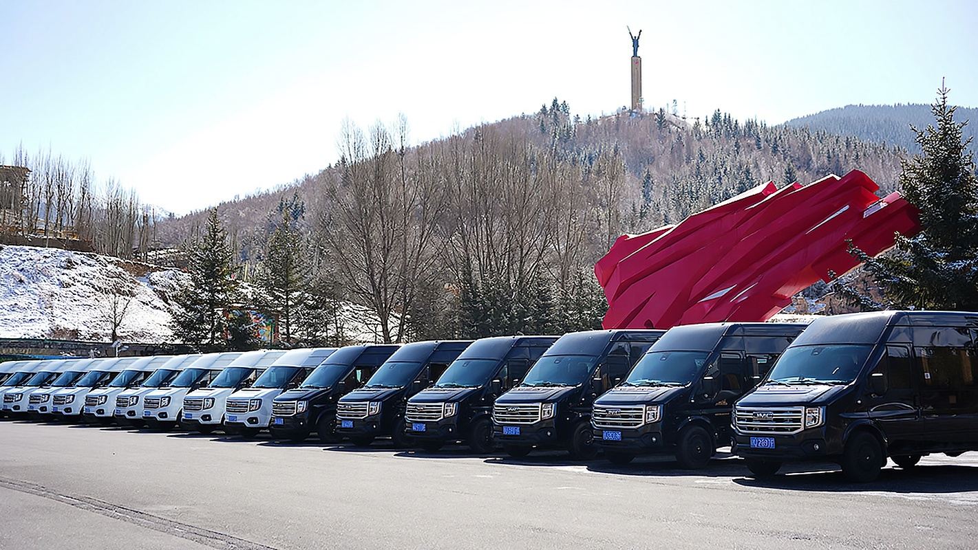 高鐵站-黃龍風景區-九寨溝 風景黃龍一日遊|商務大巴可選
