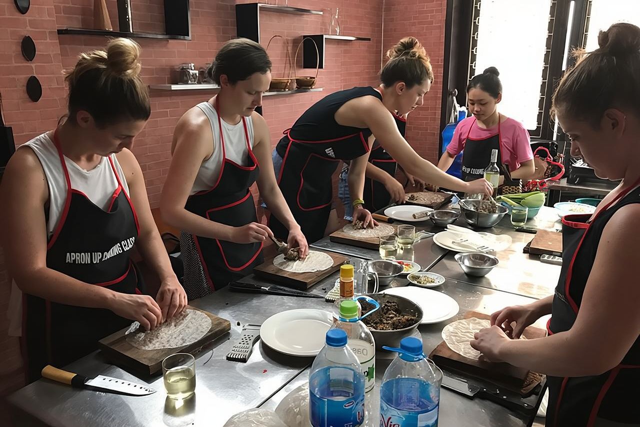 5 piatti tradizionali - Lezione di cucina di Hanoi con gita al mercato