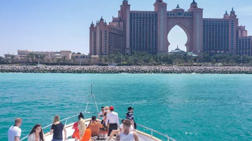 Dubai Luxury Shared Yacht Tour with Live BBQ Dinner / Breakfast Transport Passes 7