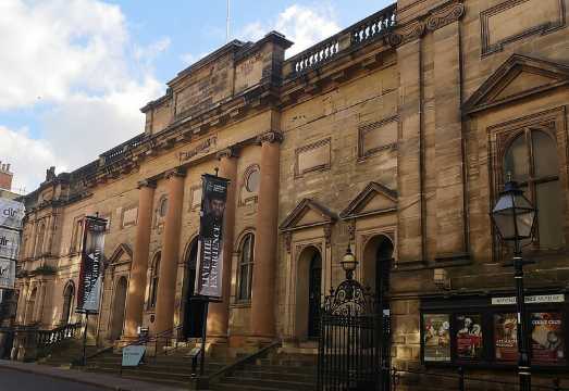 Robin Hood's Nottingham: Interactive Game & Walking Tour
