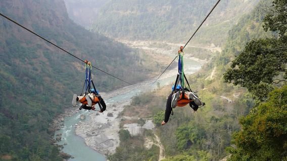 Kushma: Zipline-Abenteuer mit Superman-Zipline-Option