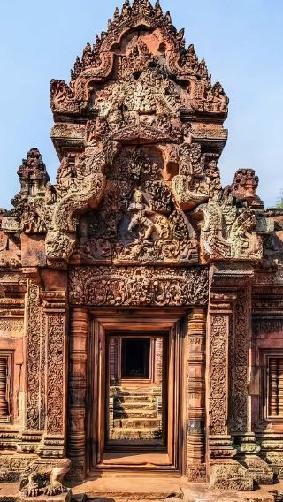 Phnom Penh Round-Trip: 8-Hour Journey - Experience Cambodian Life Between Temples and Local Streets