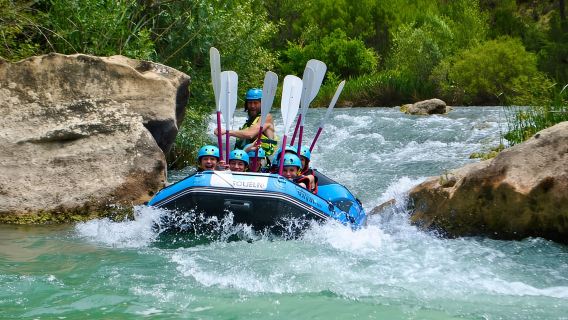 Huesca: Rafting für die Familie