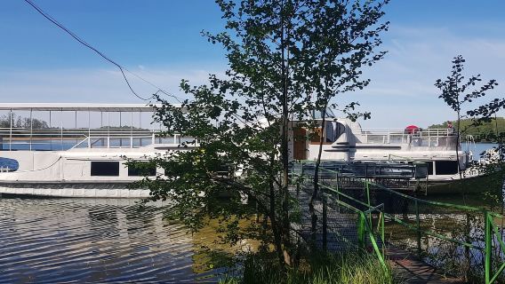 Vilnius: Trakai Self-Guided Bike Tour with Train Tickets