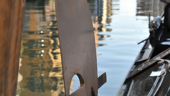 VENECIA: Paseo en góndola con guía local