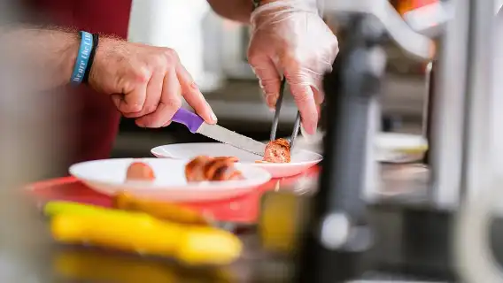 Vienna for Food Lovers: Cafés, Markets & Austrian Cuisine