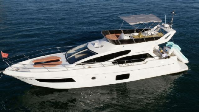 【萬寧遊艇租賃】萬寧石梅灣遊艇出海加井島~承包凱瑞888豪華遊艇出海體驗52呎三層豪華遊艇包船出海的快樂